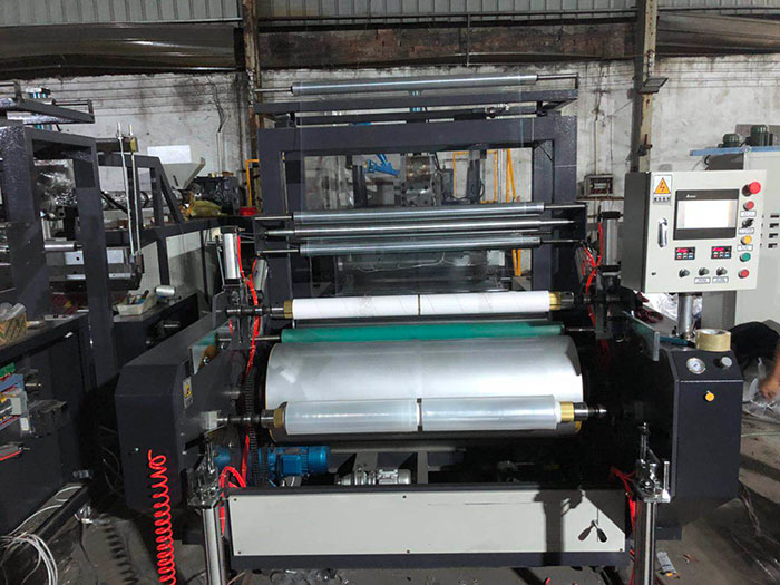 LSPE1000型流延纏繞膜機保鮮膜機