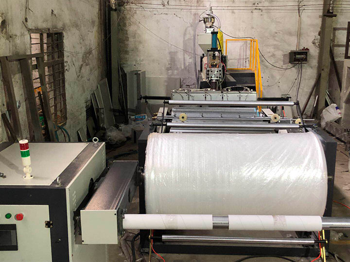 LSPE1600型全自動高速聚乙烯氣泡膜機（氣墊膜機）設備氣泡膜機器